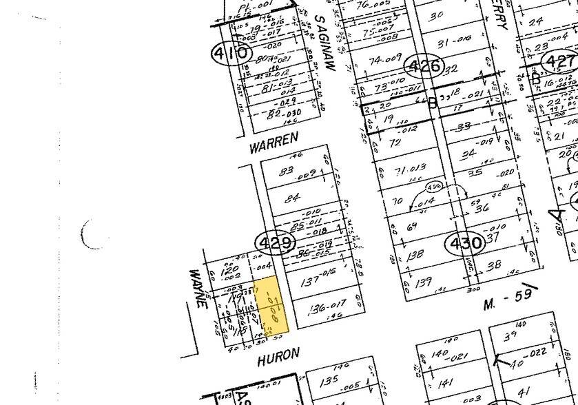 More Photos Of 16-20 W Huron St, Pontiac Office For Lease