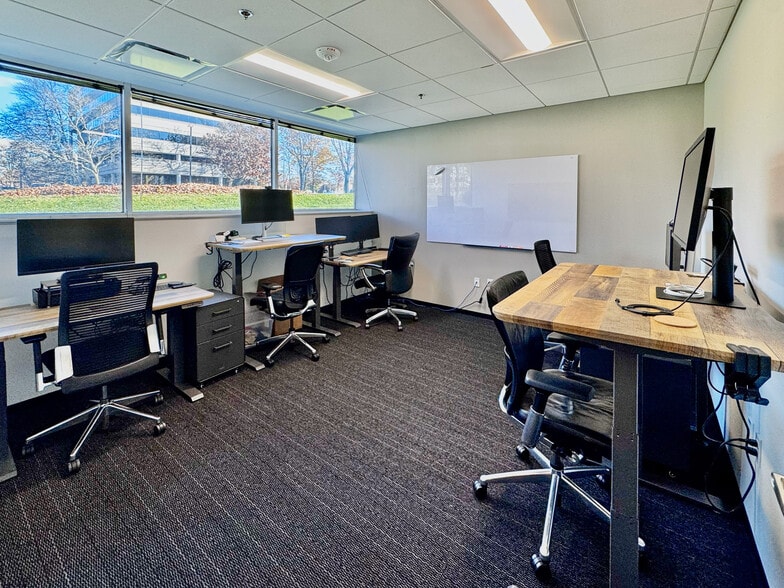 More Photos Of 12359 Sunrise Valley Dr, Reston Office For Sale