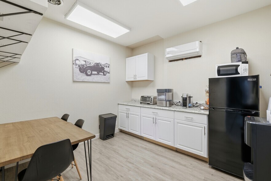 More Photos Of 893-909 Boggs Ter, Fremont Warehouse For Sale