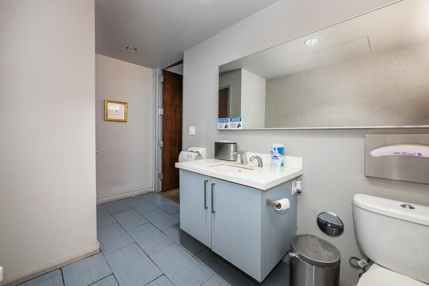 More Photos Of 1342 Coronado Ave, Long Beach Loft Creative Space For Lease