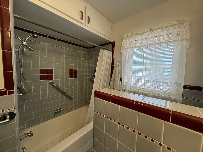 More Photos Of 8610 HWY 17, Balmorhea Specialty For Sale