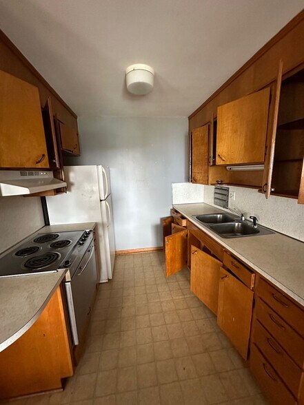 More Photos Of 201 Mountain Ave SW, Roanoke Multifamily For Sale