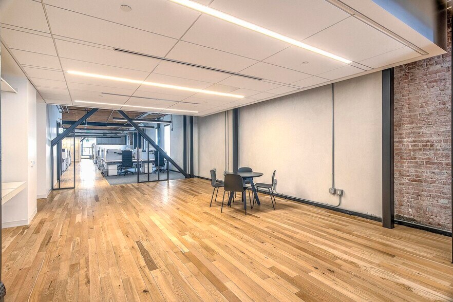 More Photos Of 510-514 S Broadway, Los Angeles Office For Lease