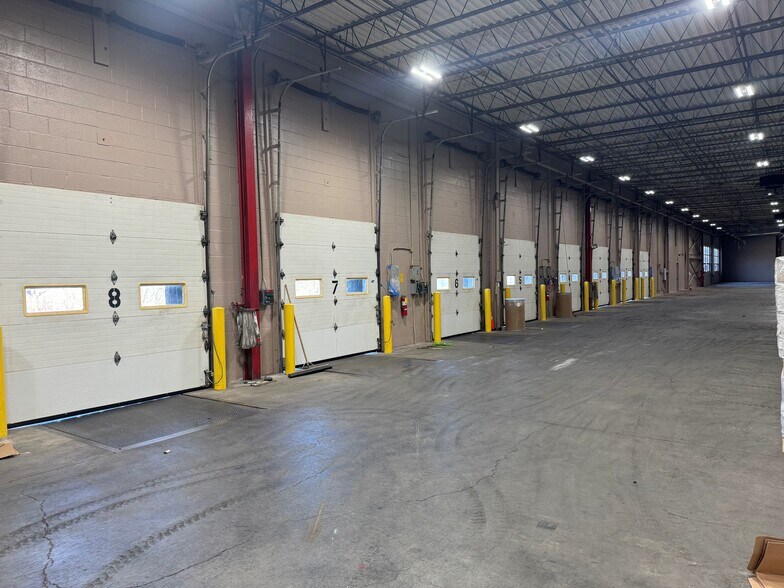 More Photos Of 700 W 1st St, Birdsboro Warehouse For Sale