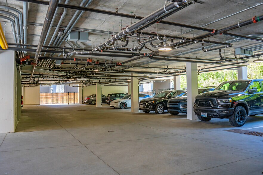 More Photos Of 564 Higuera St, San Luis Obispo Apartments For Sale