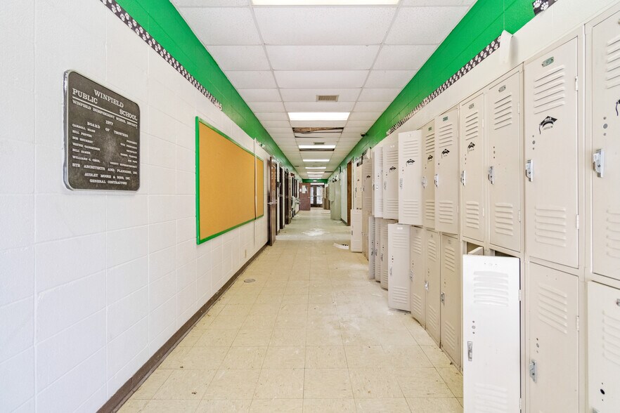 More Photos Of 214 N School St, Winfield Light Distribution For Sale