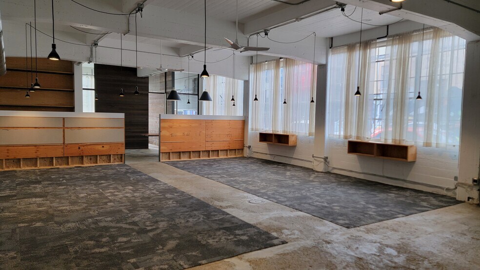 More Photos Of 3248 17th St, San Francisco Warehouse For Lease