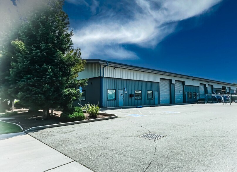 Primary Photo Of 8475 Forest St, Gilroy Warehouse For Lease