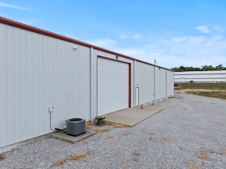 More Photos Of 620 US Highway 27 N, Cynthiana Industrial For Lease