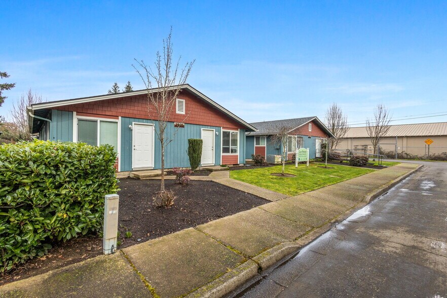 More Photos Of 2585 Lee St SE, Salem Multifamily For Sale