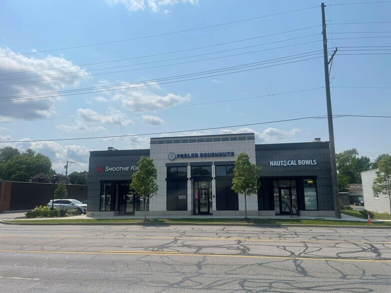 More Photos Of 8130 Calumet Ave, Munster Freestanding For Lease