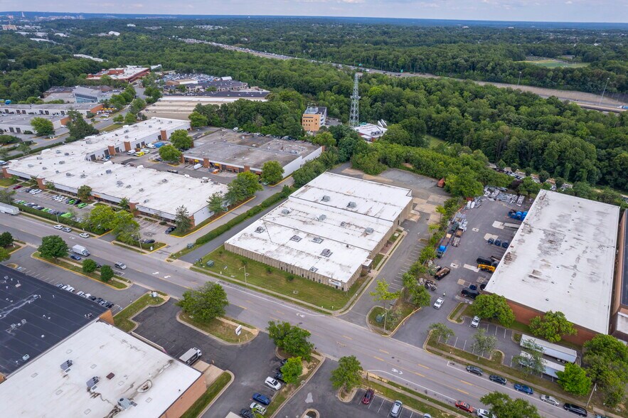 More Photos Of 5731 General Washington Dr, Alexandria Distribution For Sale