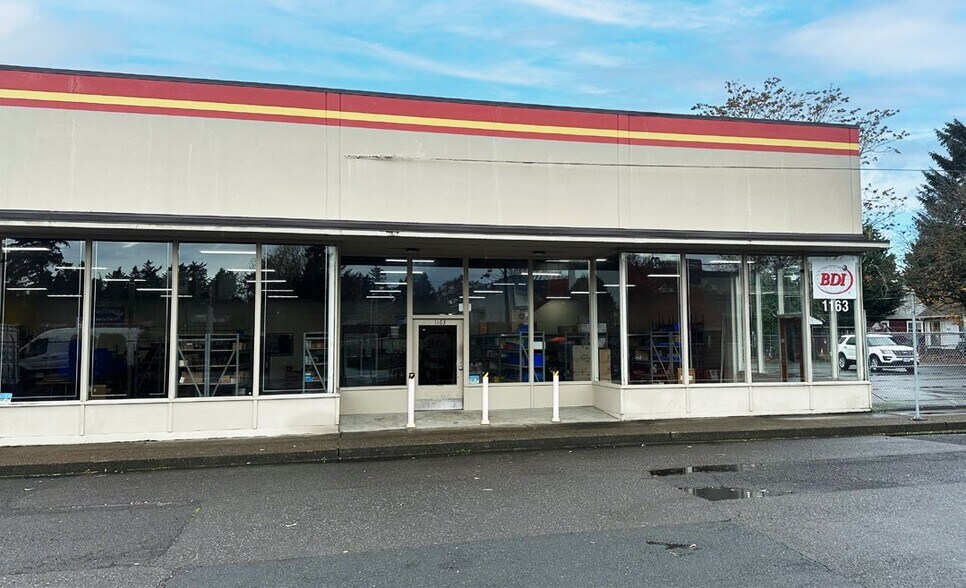 More Photos Of 1163 NE 63rd Ave, Portland Manufacturing For Sale