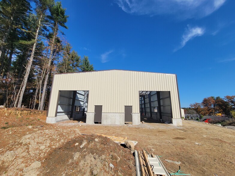 More Photos Of 50 Old Tyng Rd, Tyngsborough Warehouse For Sale