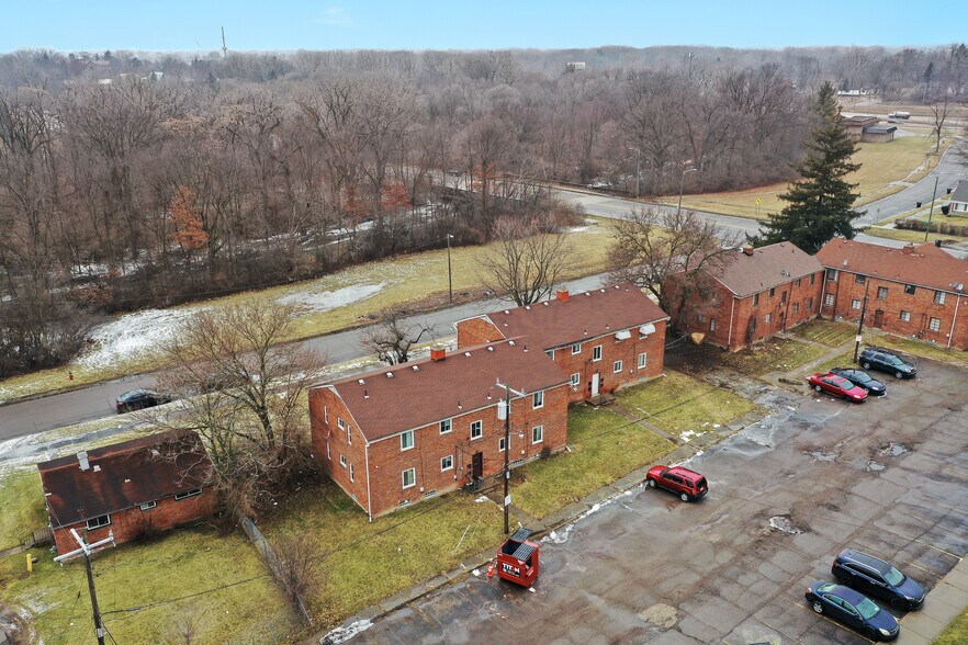 More Photos Of 12880 Dolphin St, Detroit Apartments For Sale