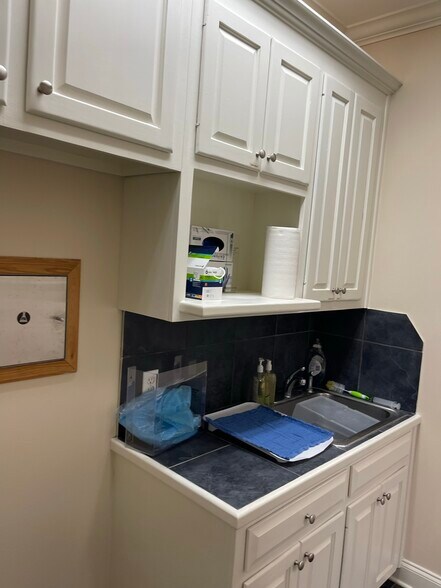 More Photos Of 9456 Jefferson Hwy, Baton Rouge Medical For Lease