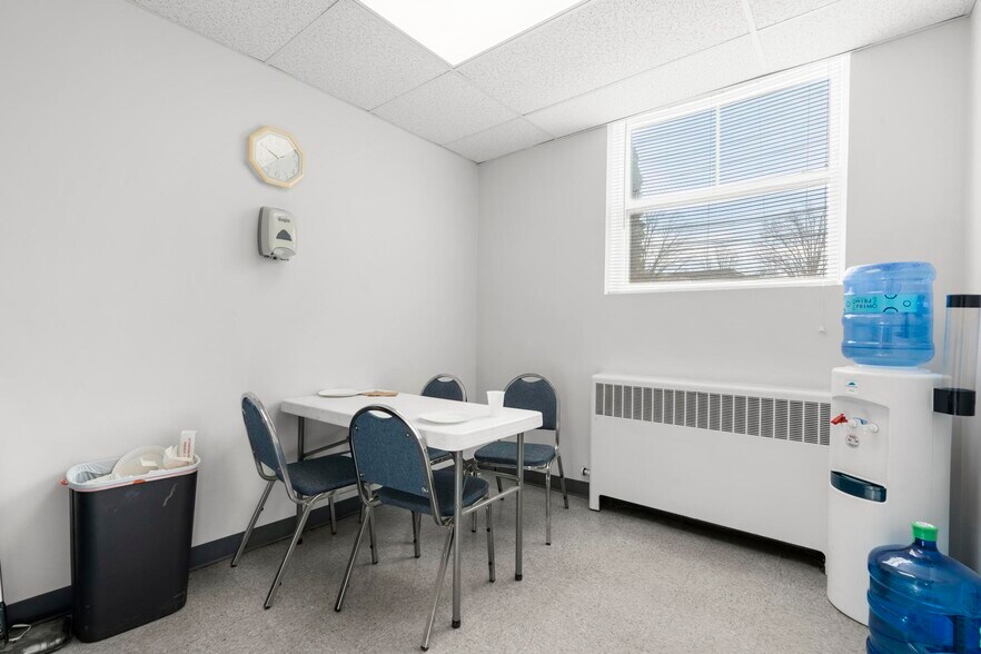 More Photos Of 385 Main St, West Haven Medical For Sale