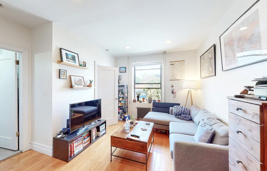More Photos Of 234 Union Ave, Brooklyn Apartments For Sale