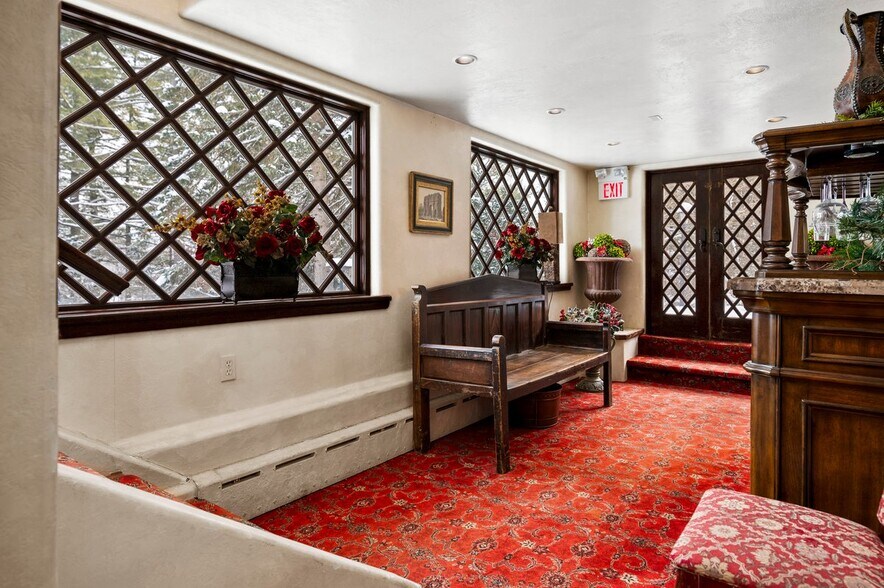 More Photos Of 39 Interlaken Ave, Lake Placid Hotel For Sale