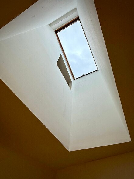 More Photos Of 11 Clinton Ave, Cortland Apartments For Sale