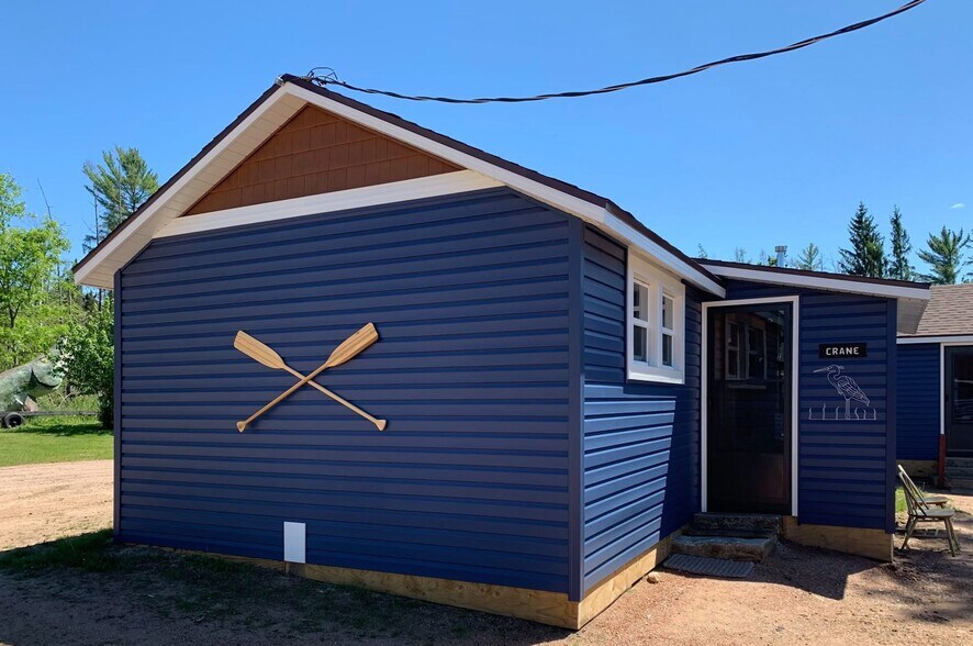 More Photos Of N11594 Post Lake Dr, Elcho Bar For Sale