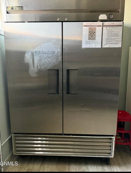 More Photos Of 214 6th Ave NE, Jamestown General Retail For Sale