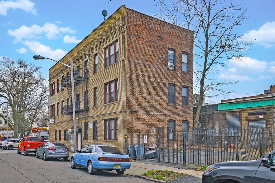 More Photos Of 969 S Orange Ave, East Orange Multifamily For Sale