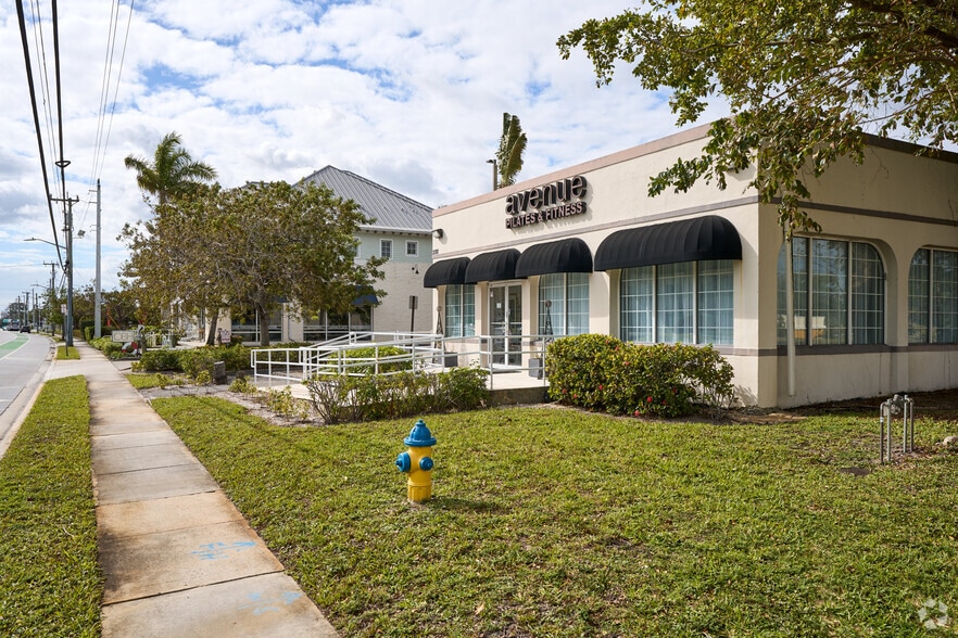 More Photos Of , Delray Beach General Retail For Sale