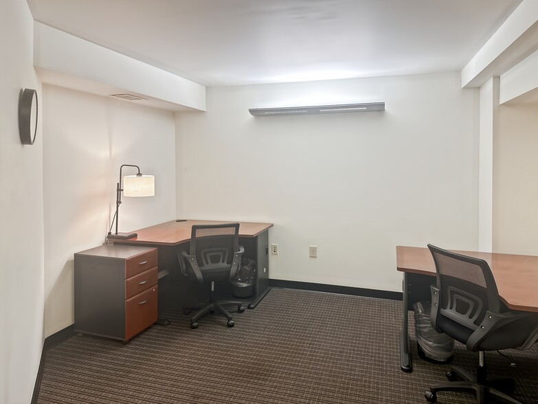 More Photos Of 823 Broad St, Augusta Coworking Space