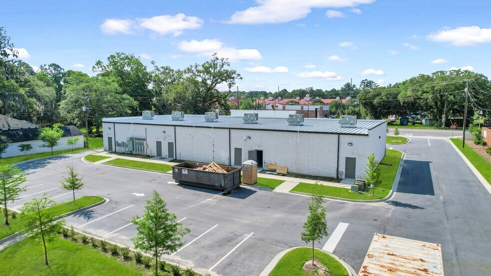 More Photos Of 4410 Ogeechee Rd, Savannah Storefront Retail Office For Lease