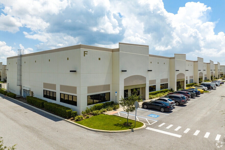 More Photos Of 4610-4630 Eagle Falls Pl, Tampa Warehouse For Lease