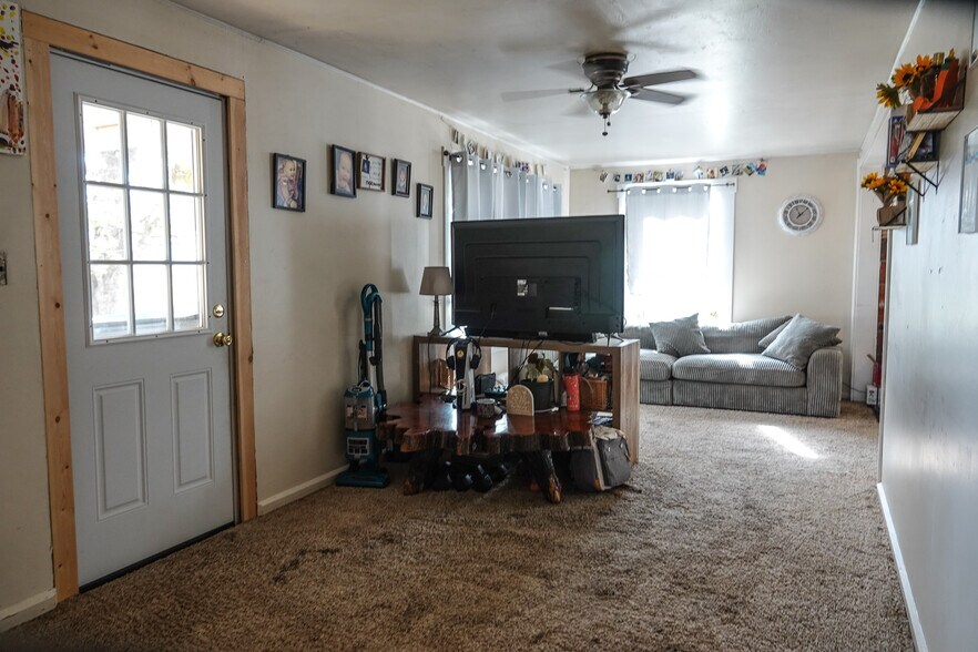 More Photos Of 3501 S State Highway 3, Etna Land For Sale