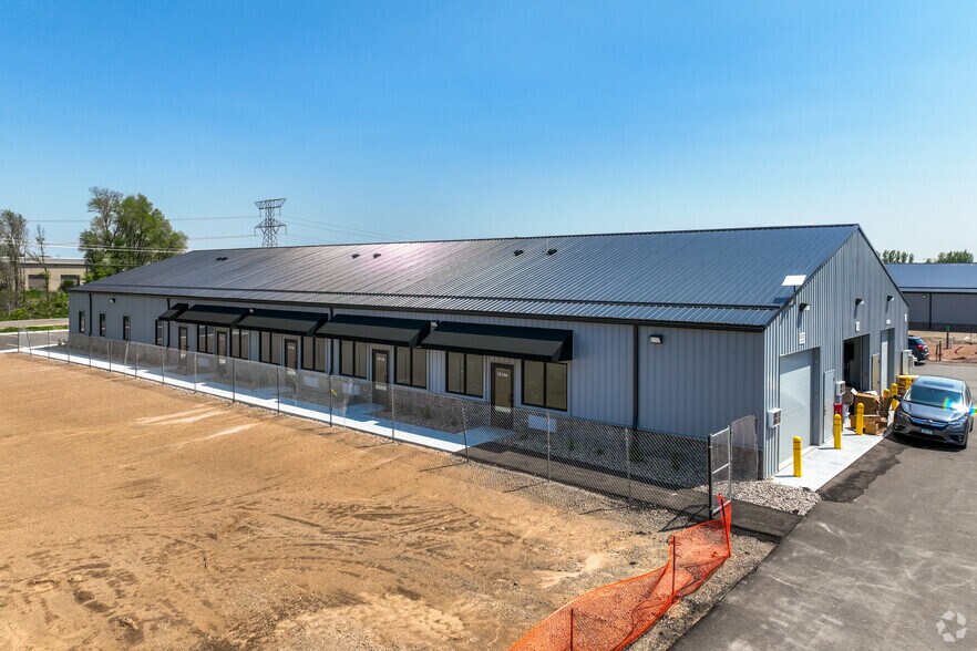 More Photos Of 330 Mill Bay Ave S, Afton Warehouse For Lease