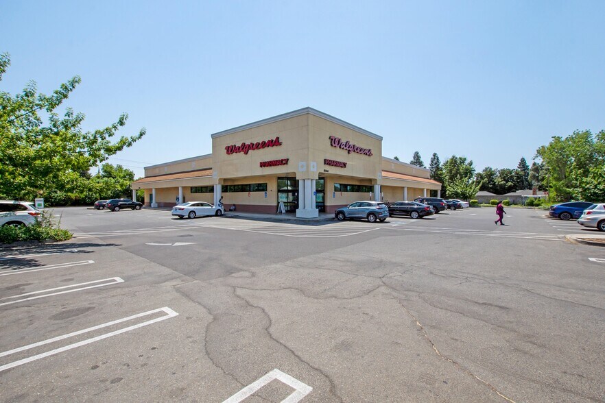 More Photos Of 6144 Dewey Dr, Citrus Heights Drugstore For Sale