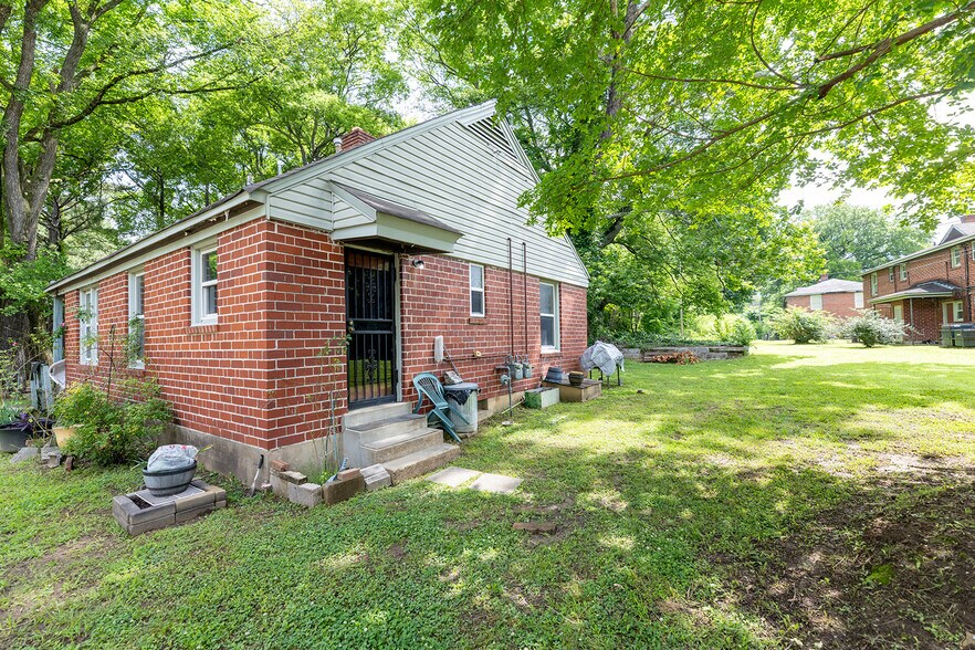 More Photos Of 1393 Lapaloma Cir, Memphis Apartments For Sale
