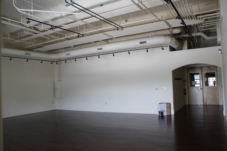 More Photos Of 29 W French Broad St, Brevard Apartments For Sale