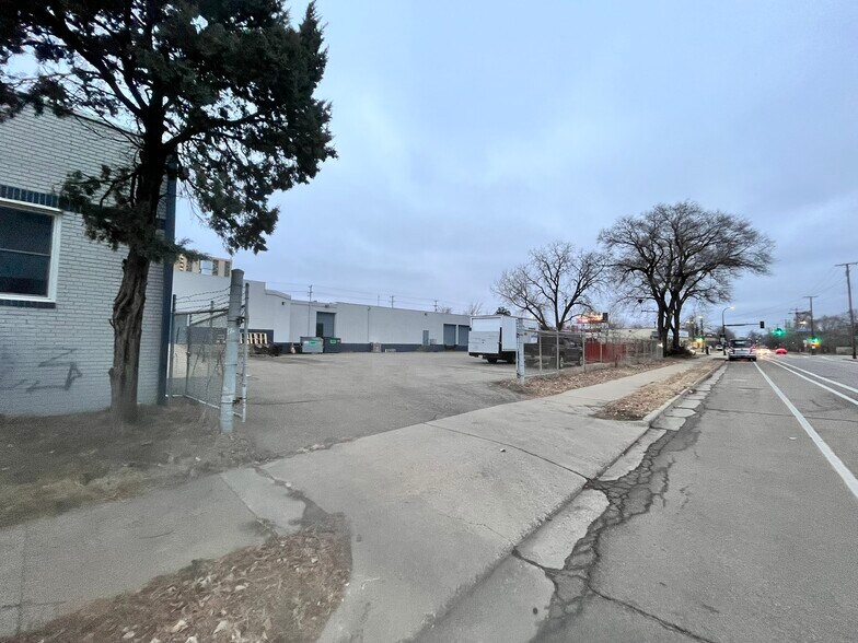 More Photos Of 3101 N 2nd St, Minneapolis Manufacturing For Lease