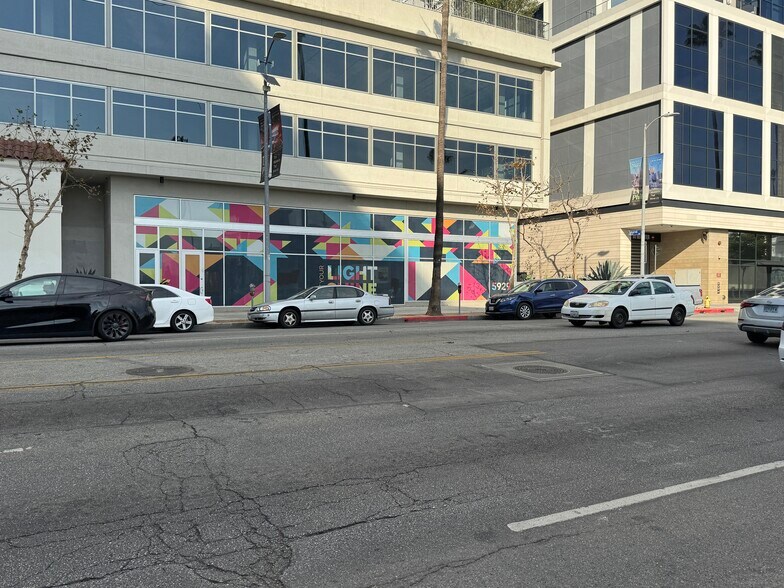 More Photos Of 5925-5939 W Sunset Blvd, Los Angeles Office Residential For Lease