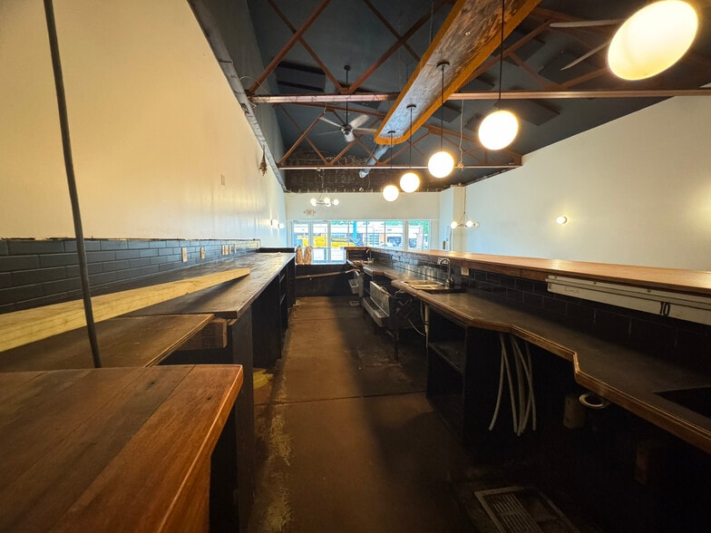 More Photos Of 403-407 Gallatin Ave, Nashville Restaurant For Lease