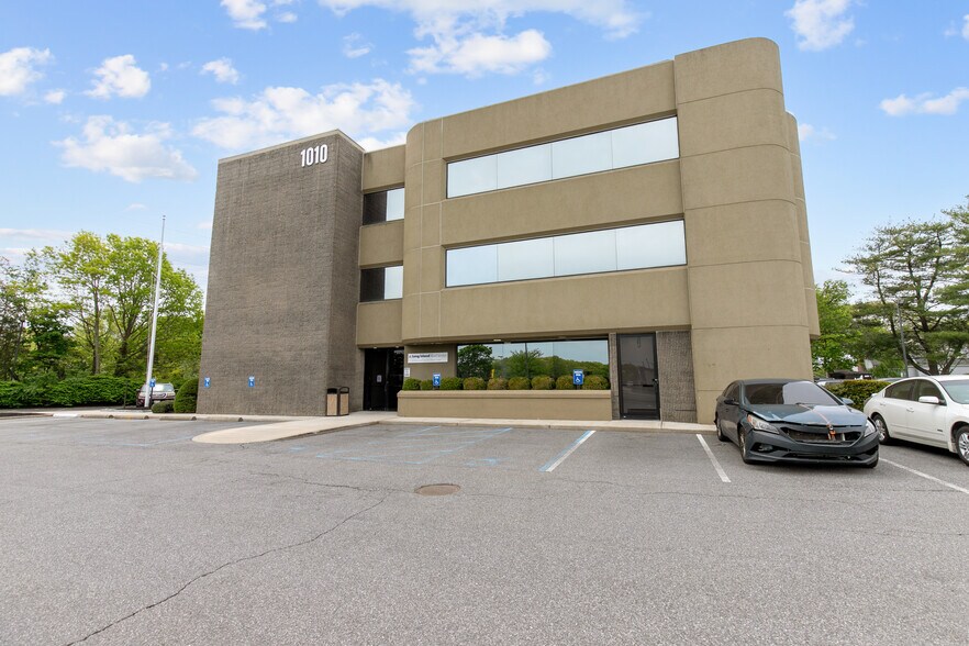 Primary Photo Of 1010 Route 112, Port Jefferson Medical For Sale
