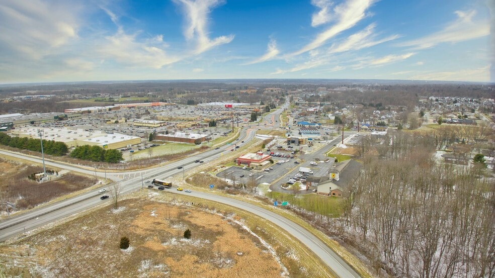 More Photos Of 3005 John Howell Dr, Valparaiso Hotel For Sale