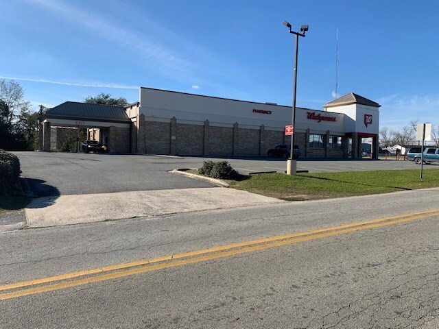 More Photos Of 131 Randall H Whiddon Dr, Ashburn Religious Facility For Sale