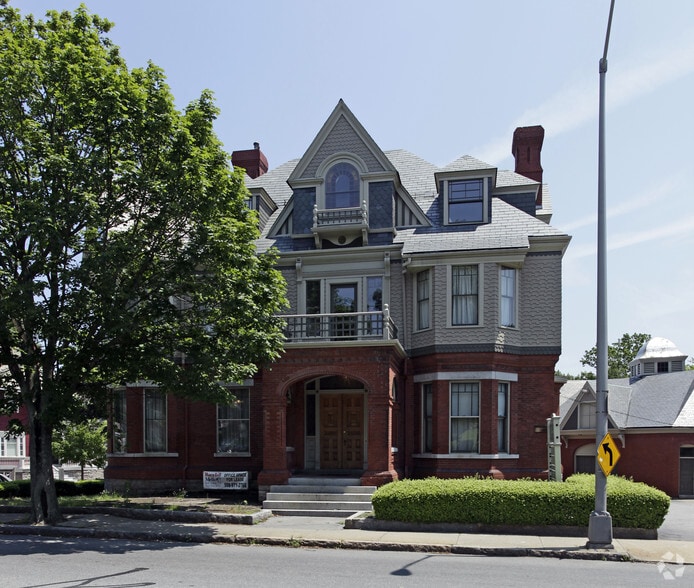 More Photos Of 404 County St, New Bedford Office For Sale