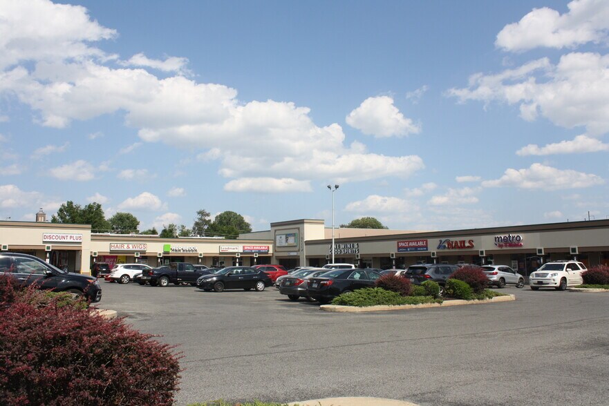 More Photos Of 1500 Garrett Rd, Upper Darby Township Unknown For Lease