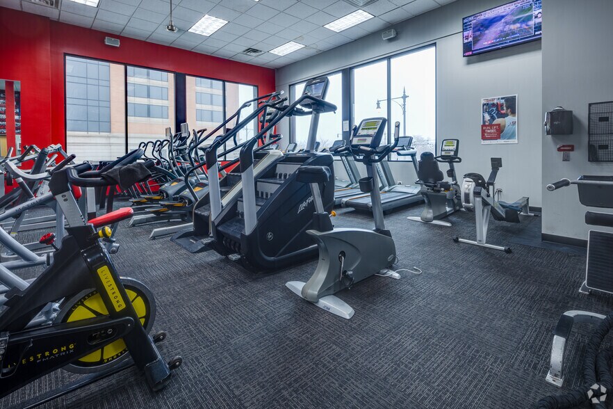 More Photos Of 1212 S Michigan Ave, Chicago Apartments For Lease