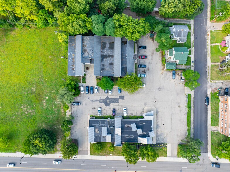 More Photos Of 1102 Salem Ave, Dayton Apartments For Sale