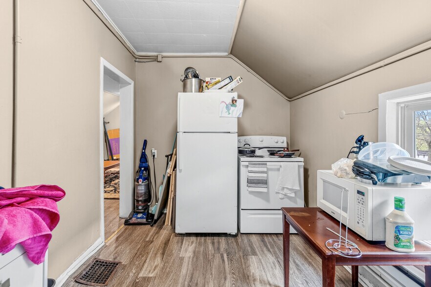 More Photos Of 673 Bedford St, Saint Paul Apartments For Sale