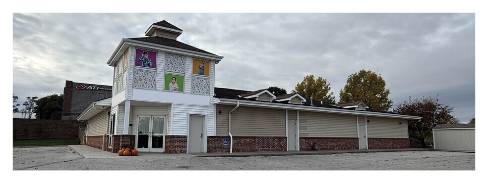 More Photos Of 20111 Roberts St, Elkhorn Daycare Center For Sale
