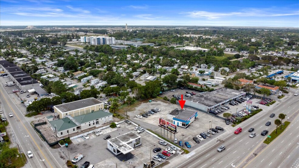 More Photos Of 2008 Okeechobee Blvd, West Palm Beach Auto Dealership For Sale