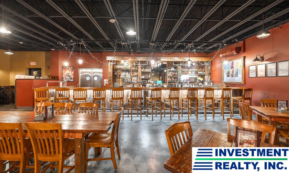 More Photos Of 551 State Route B, Saint James Restaurant For Sale